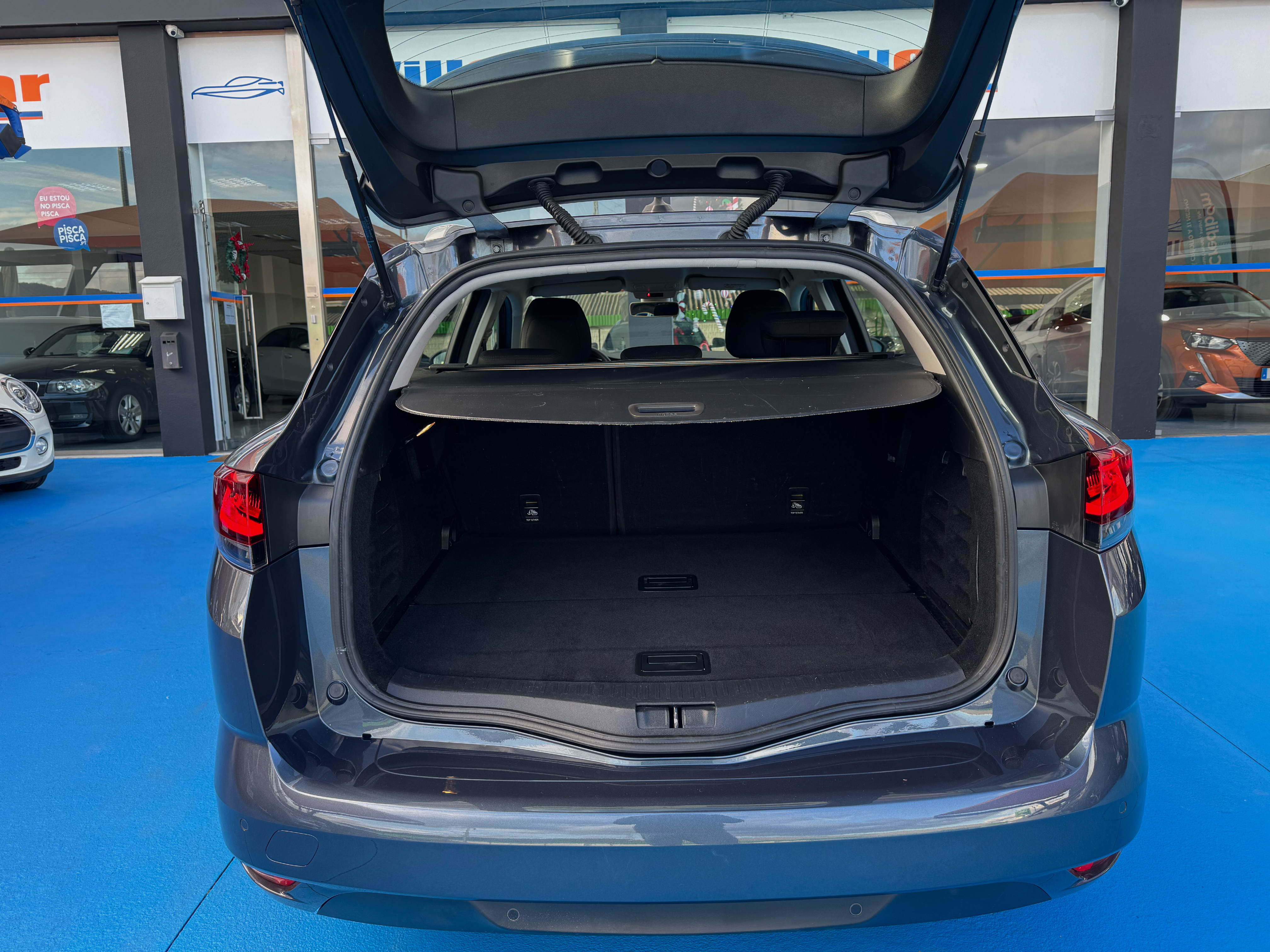 Renault Mégane 1.5 Sport Tourer | Imagem 4